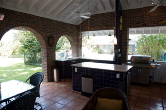 Image 5 for The Blue Room