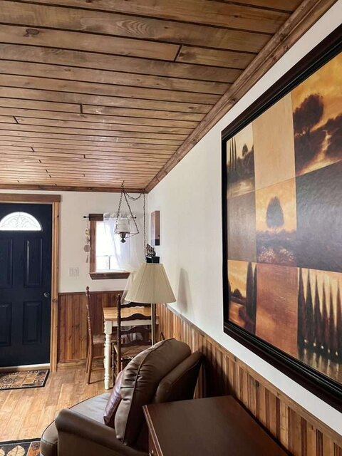 Image 4 pour 03) Telegraph Cottage / Chalet Telegraph