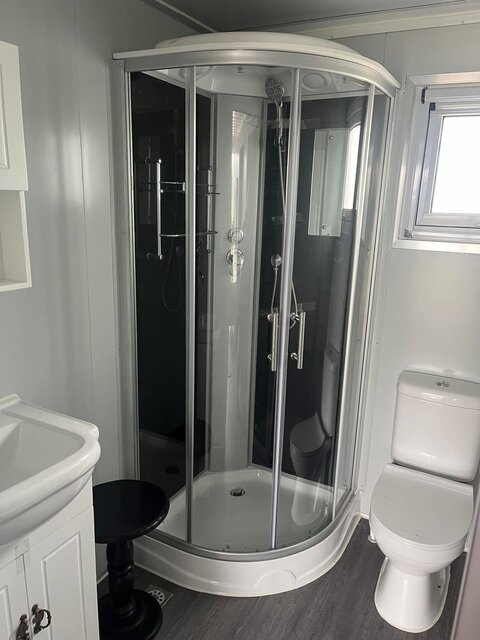 Image 7 for River Cabin 3