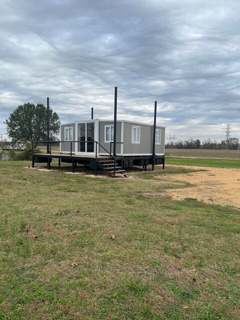 Image 1 for River Cabin 3