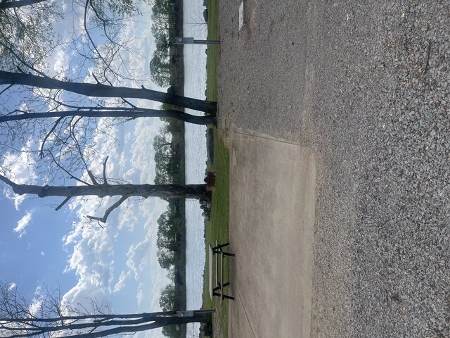 Image 2 for Riverfront Site #208 (Back-in)