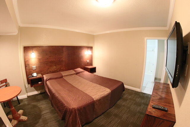 Image 1 for King Room