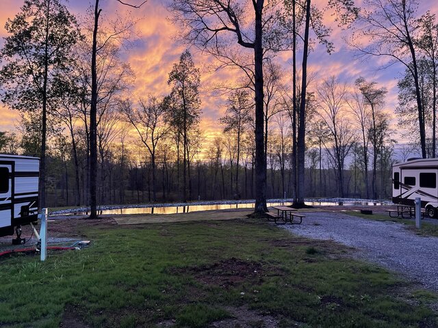 Image 3 for B-8 Back-in