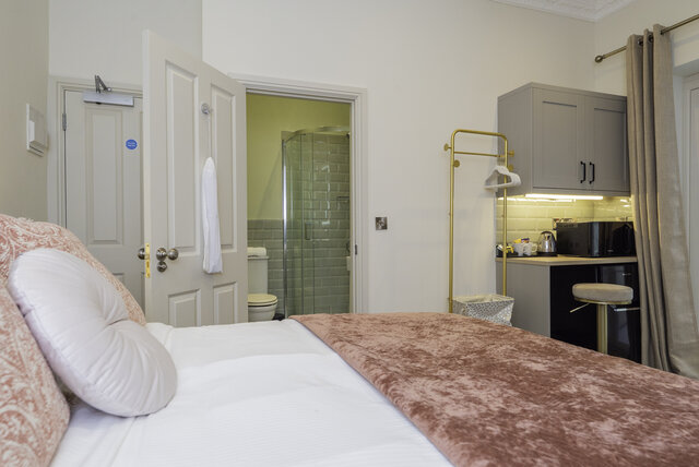 Image 2 for The Station Master's Suite
