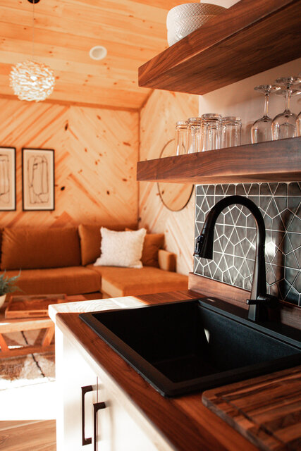 Image 5 for Laurel Gap