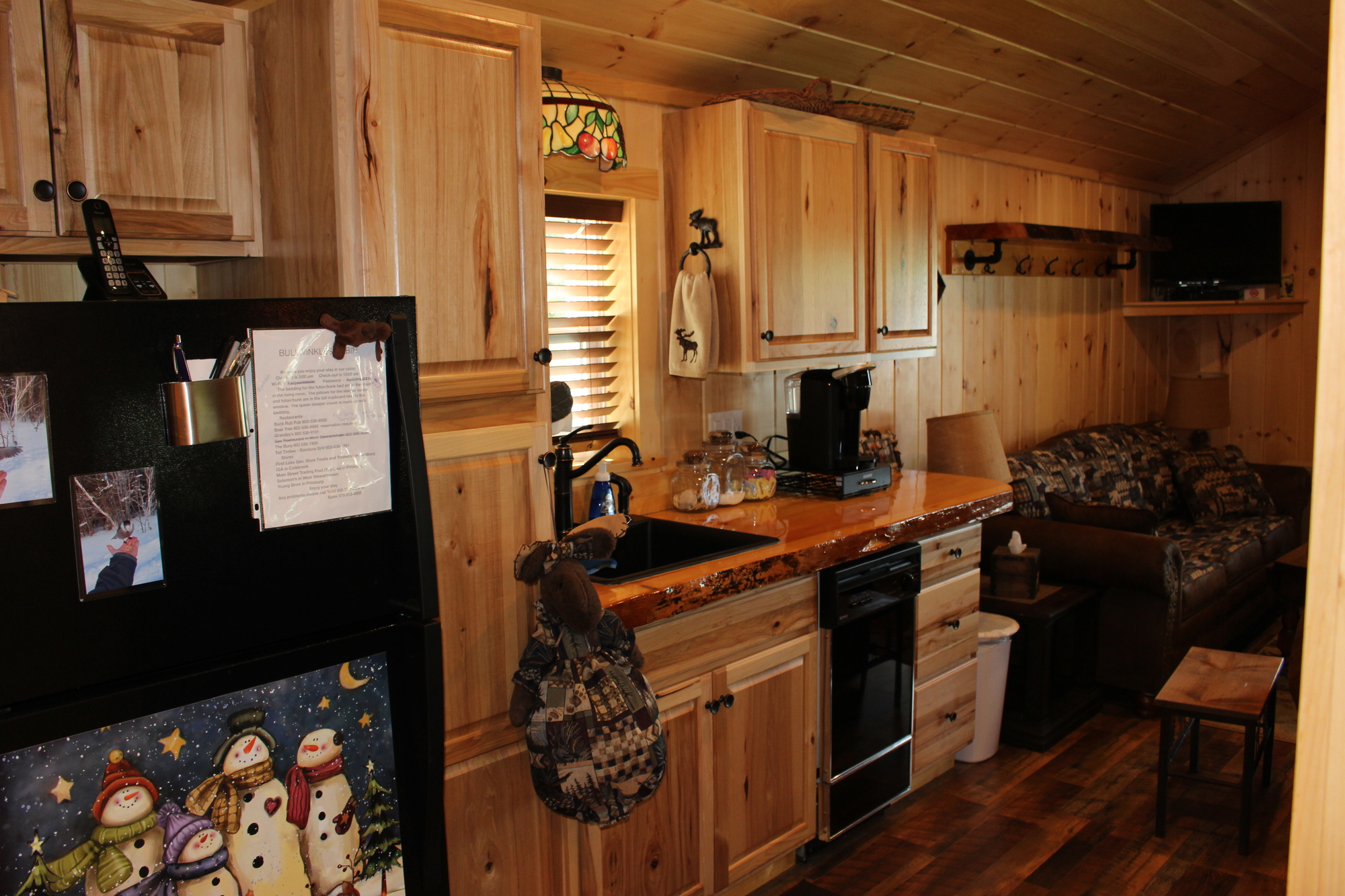 bullwinkle-the-best-lakefront-cabins