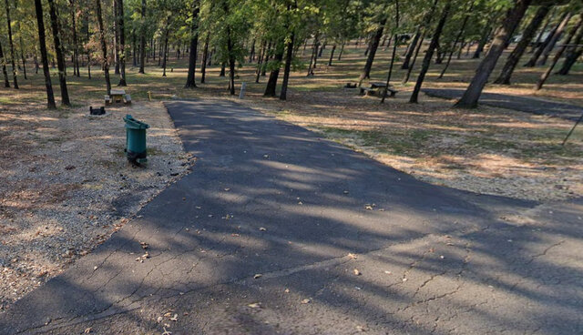 Image 1 for RV 24) RV Sites Back In