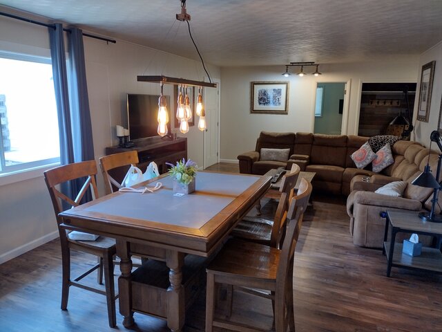 Image 5 for House: 3 Bedroom Cottage