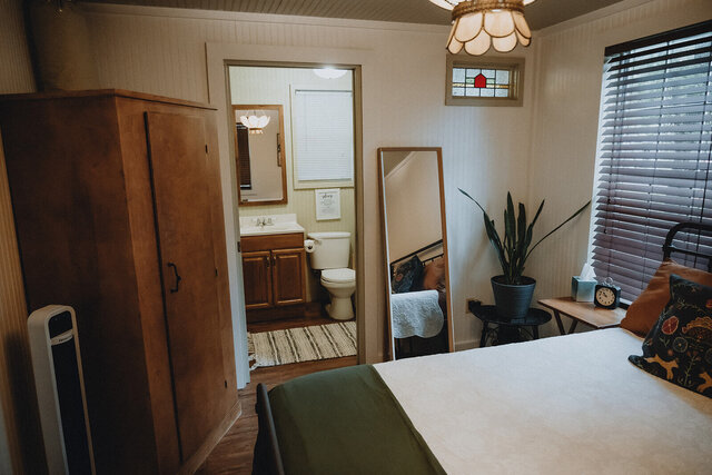 Image 9 for The Fox Cabin, at Fox Bird Grove