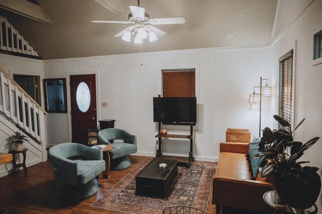 Image 2 for The Fox Cabin, at Fox Bird Grove