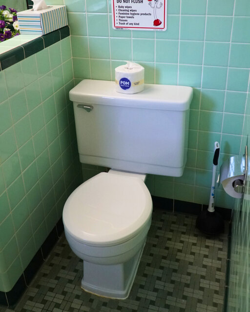 Image 5 for Two Queen Beds with Bathtub/Shower