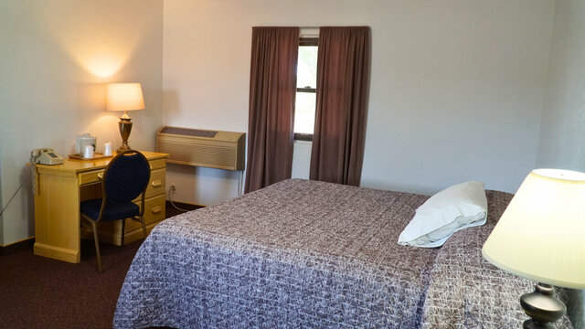 Image 2 for One King Bed with Bathtub/Shower
