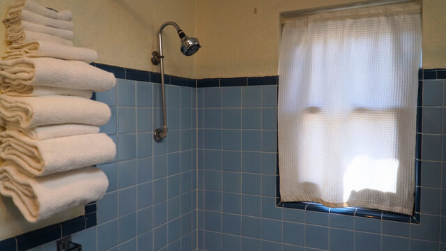 Image 5 for Two Queen Beds with Bathtub/Shower