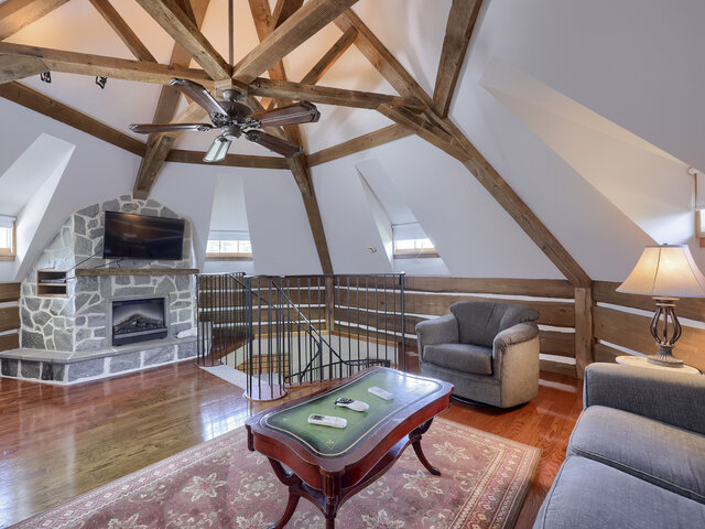 Image 9 for The Tower Suite