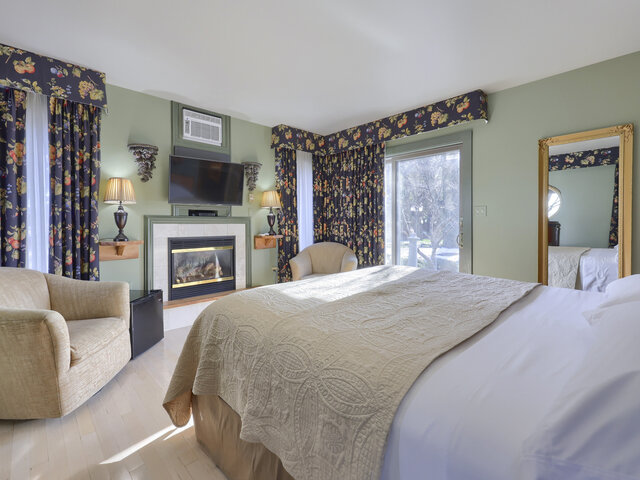 Ground Floor Suite with Patio Access