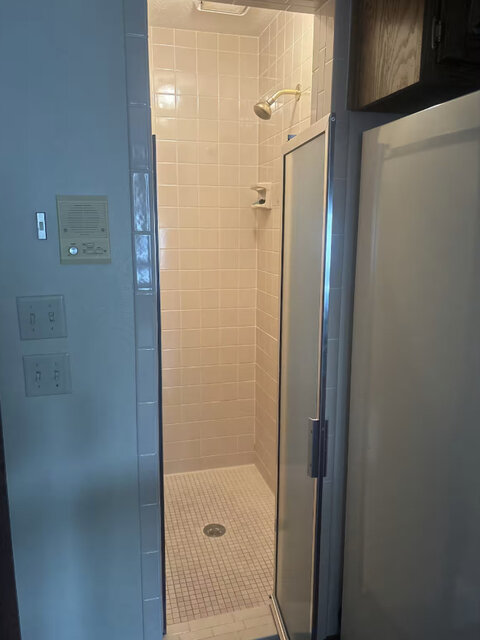 Image 4 for Eureka Springs lodging - The Penthouse Suite