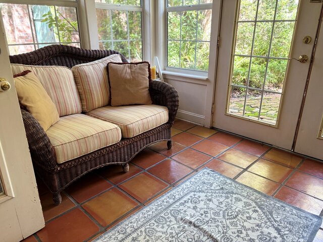 Image 6 for Jessica's Courtyard