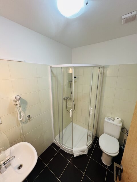 Obrázok 11 pre Izba Štandard s manželskou posteľou