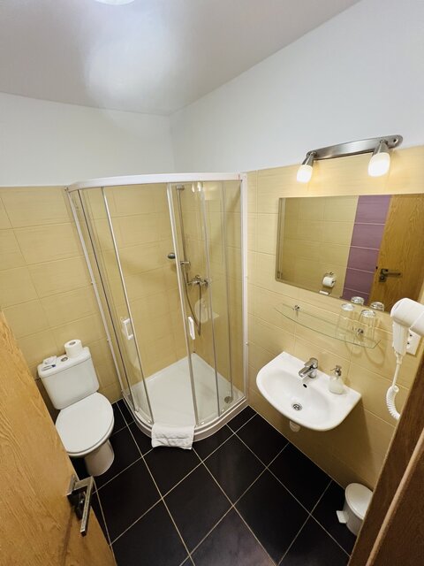 Obrázok 5 pre Izba Štandard s manželskou posteľou