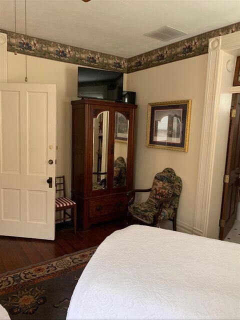 Image 4 for 3 Atkinson Park (Twin-Upstairs)