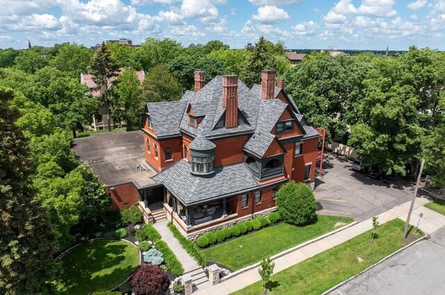 Image 12 for Marshall Room