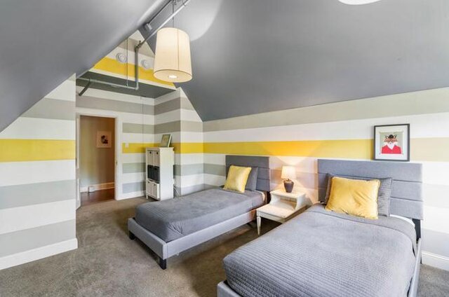 Image 15 for New Victorian Penthouse