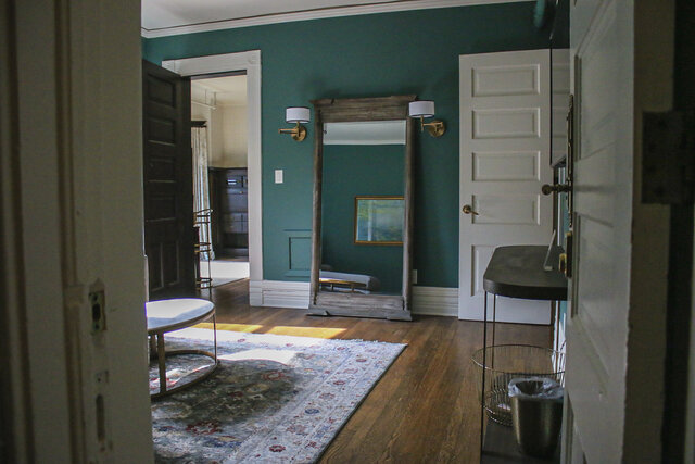 Image 8 for Royal Suite