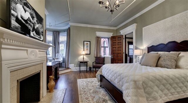 Image 1 for Cathedral Suite