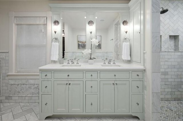 Image 11 for Royal Suite