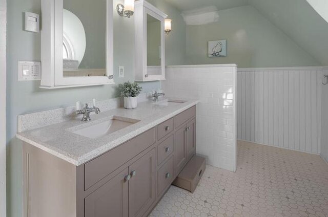 Image 4 for Dayton Room