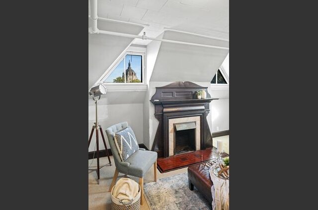 Image 5 for Dayton Room