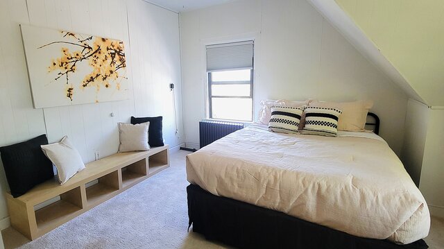 Image 2 for Dayton Room