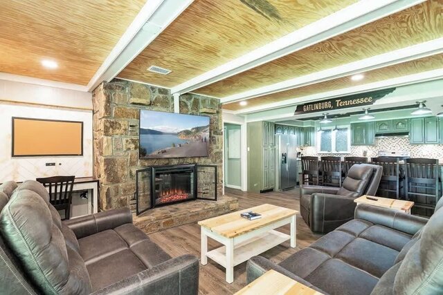 Image 1 for Hidden Hills Escape