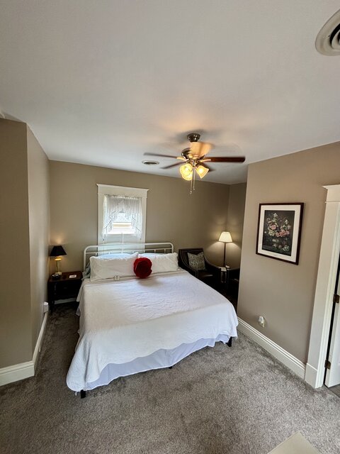 Image 2 for The Bluegrass Room