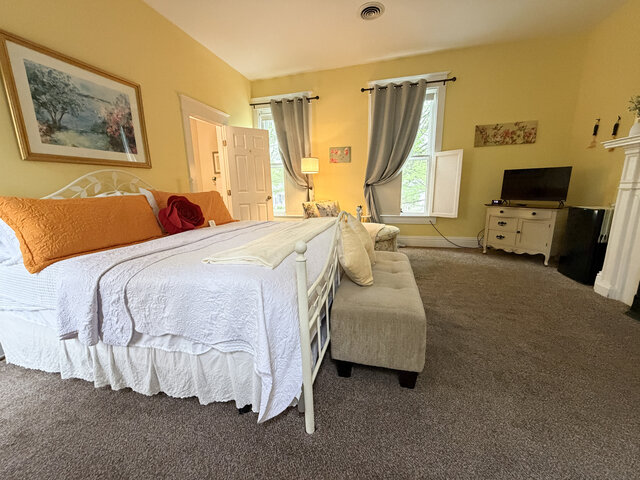 Image 2 for The Garden Room