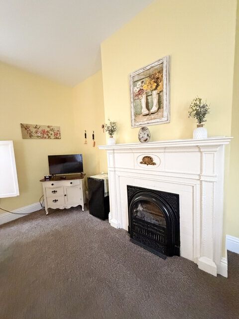 Image 7 for The Garden Room