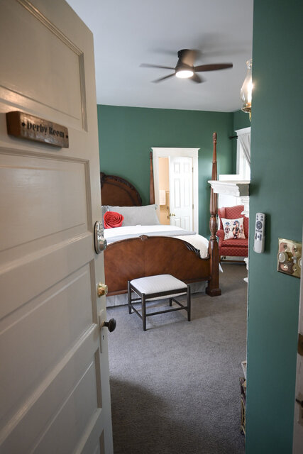 Image 4 for The Derby Room