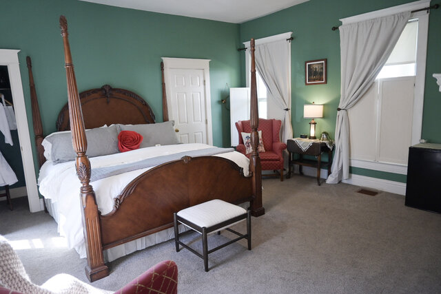 Image 20 for The Derby Room