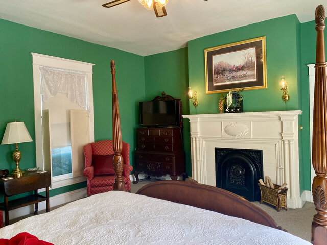 Image 3 for The Derby Room