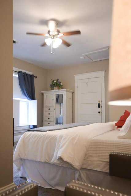 Image 12 for The Bluegrass Room