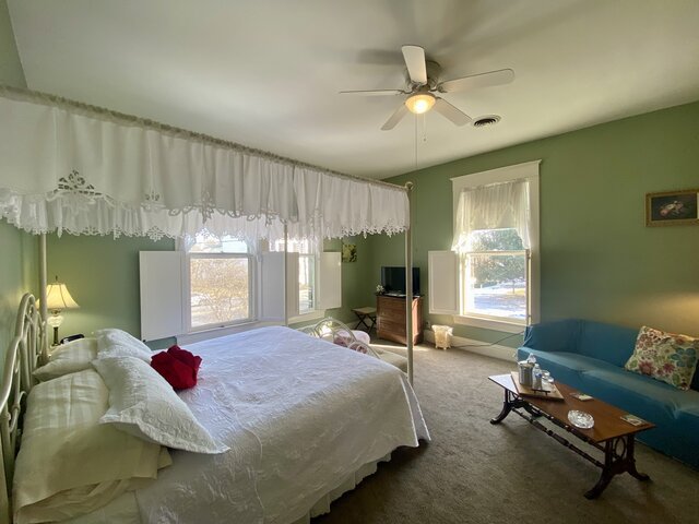 Image 3 for The Magnolia Room