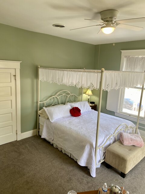 Image 1 for The Magnolia Room