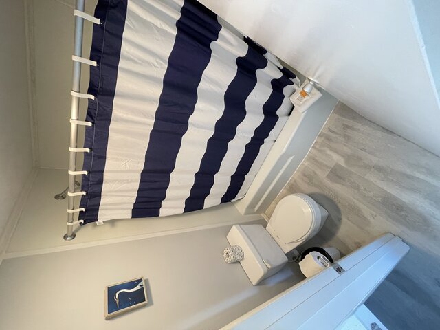 Image 4 for Double Full Beds - Pet Friendly - Upstairs