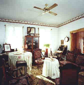 Image 3 for 05 Captain's Room
