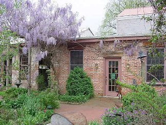 Image 4 for 03 Gentlemen's Room