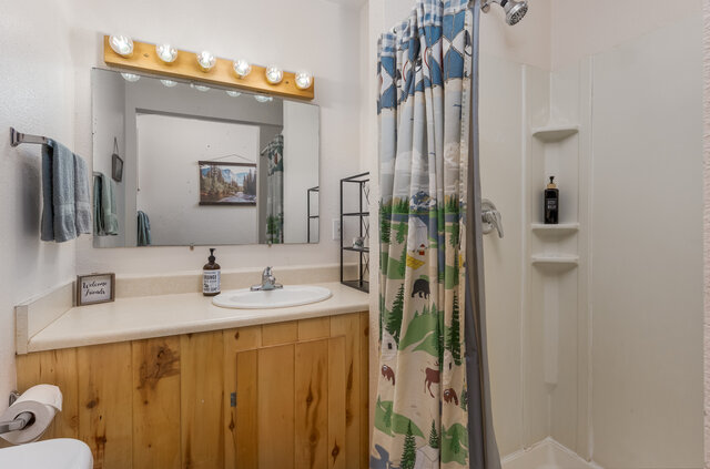 Image 10 for Black Bear Cabin