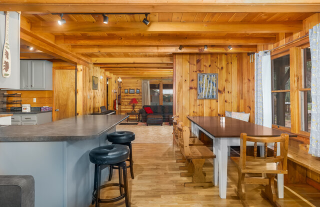 Image 10 for Meadow View Vacation Home