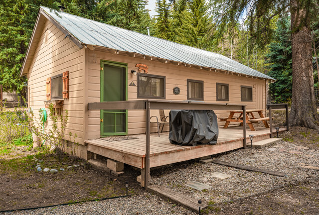 Image 1 for Kodiak Bear Cabin
