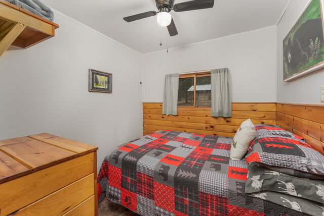 Image 9 for Kodiak Bear Cabin