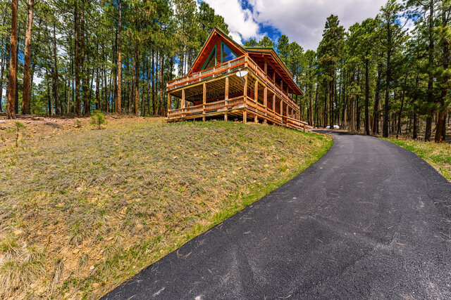 Image 1 for Top of the Pines Vacation Home